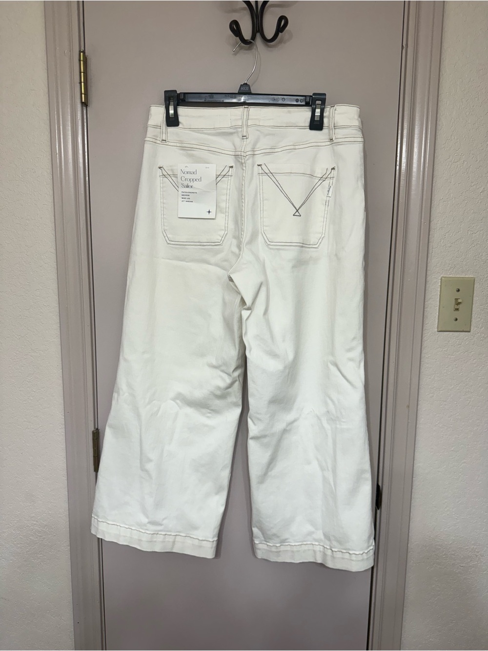 Voyageur White Nomad Cropped Sailor - Picture 2 of 8